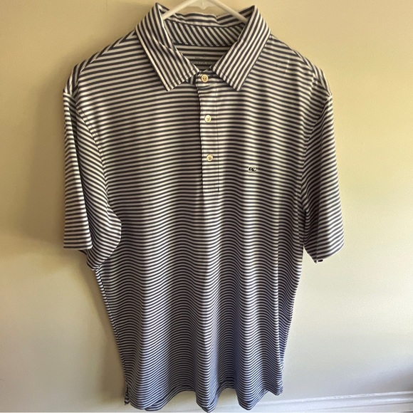 Vineyard Vines Polo Medium - Picture 1 of 2